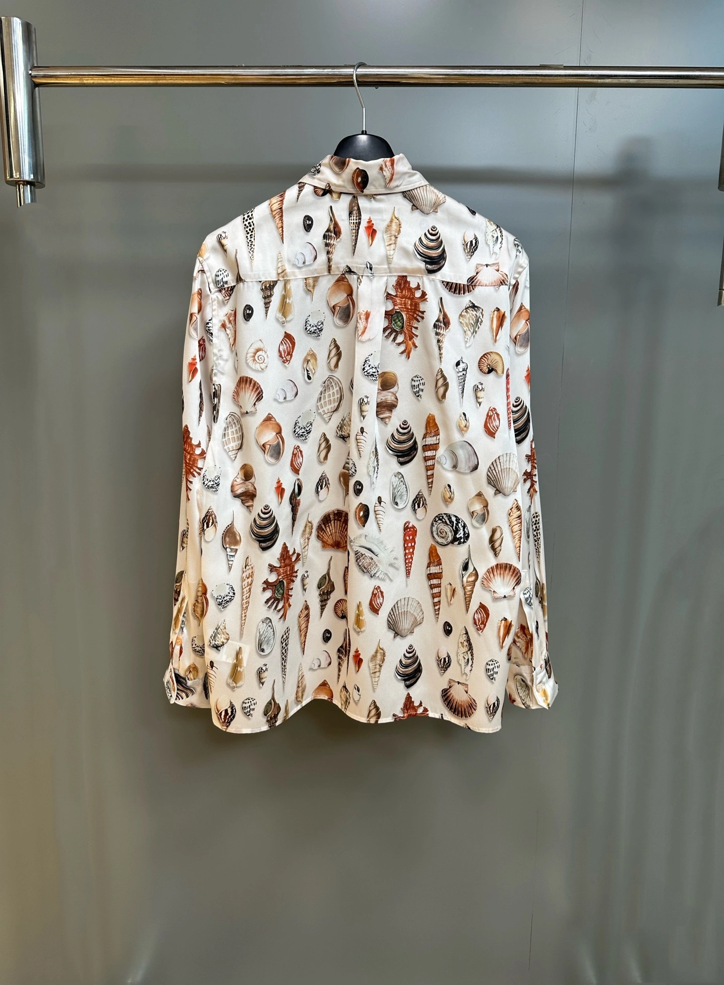 wg.luxury-- 4o835& mulberry silk oversize item: E-F409I1511